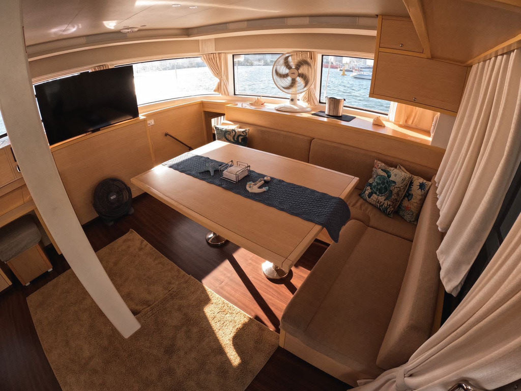 CATAMARAN DE LUJO CAPACIDAD 30pax