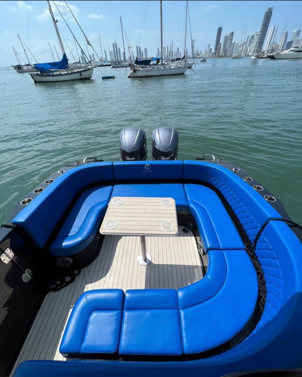 BOTE DEPORTIVO | 18 PERSONAS