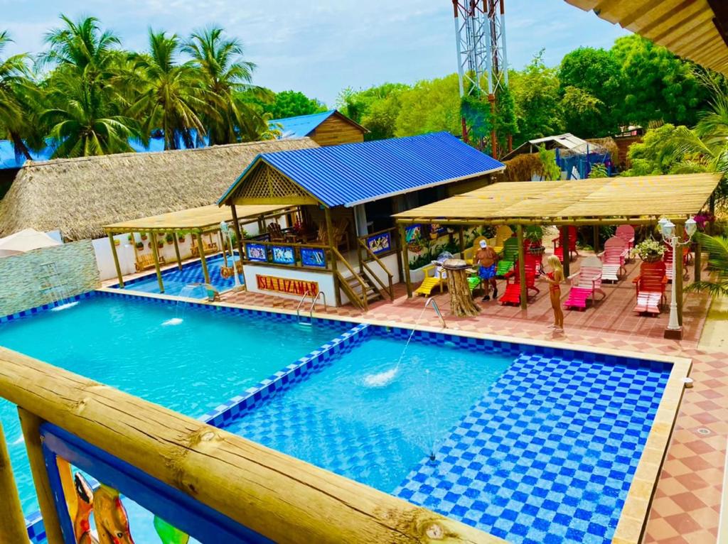 Lizamar Island